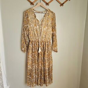 World Market Willow Dress Sz S/M Mustard Tan Paisley‎ Pleated Chiffon Boho Midi